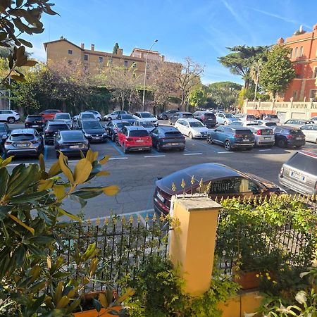 Sourire Hotel Рим Екстериор снимка