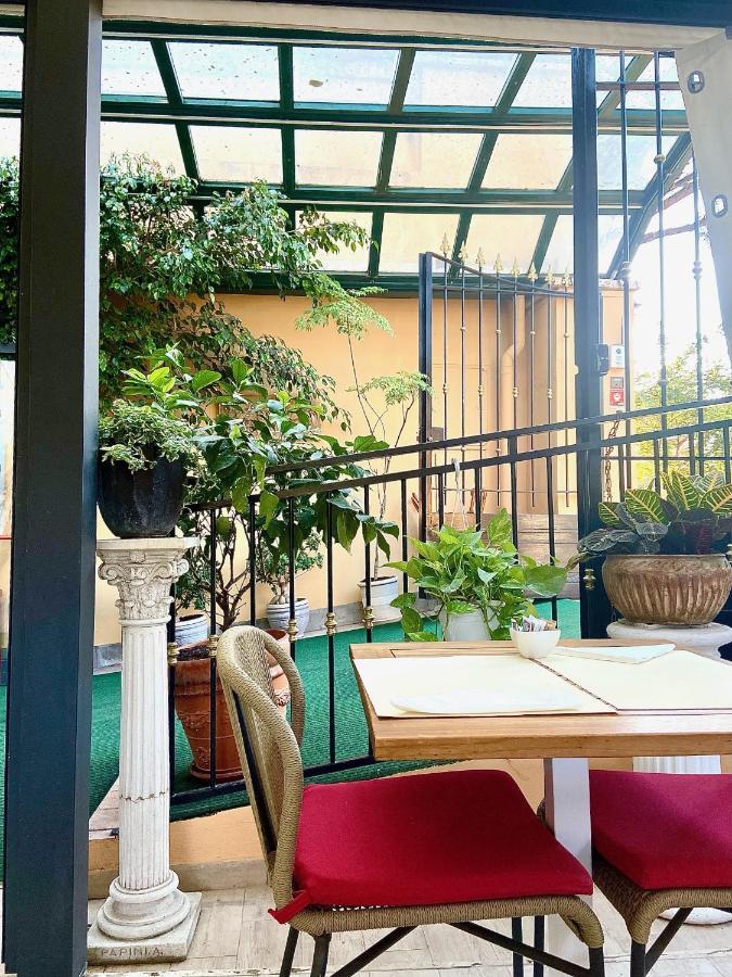 Sourire Hotel Рим Екстериор снимка