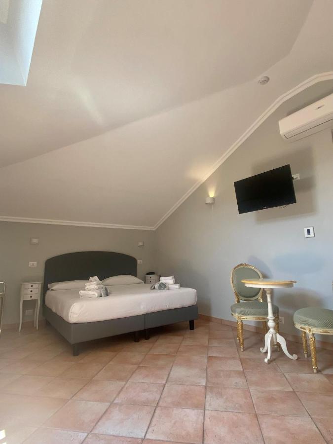Sourire Hotel Рим Екстериор снимка