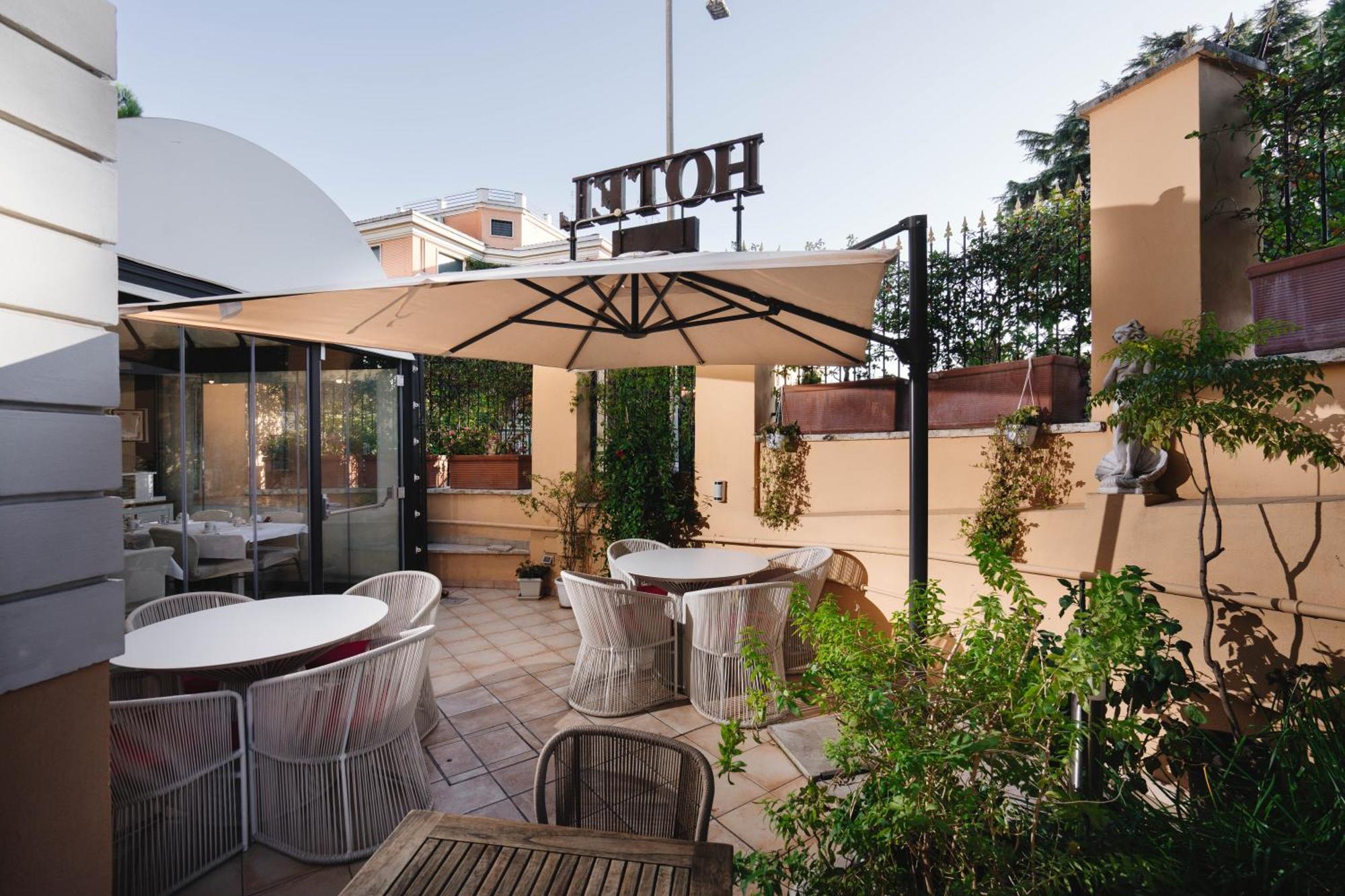 Sourire Hotel Рим Екстериор снимка