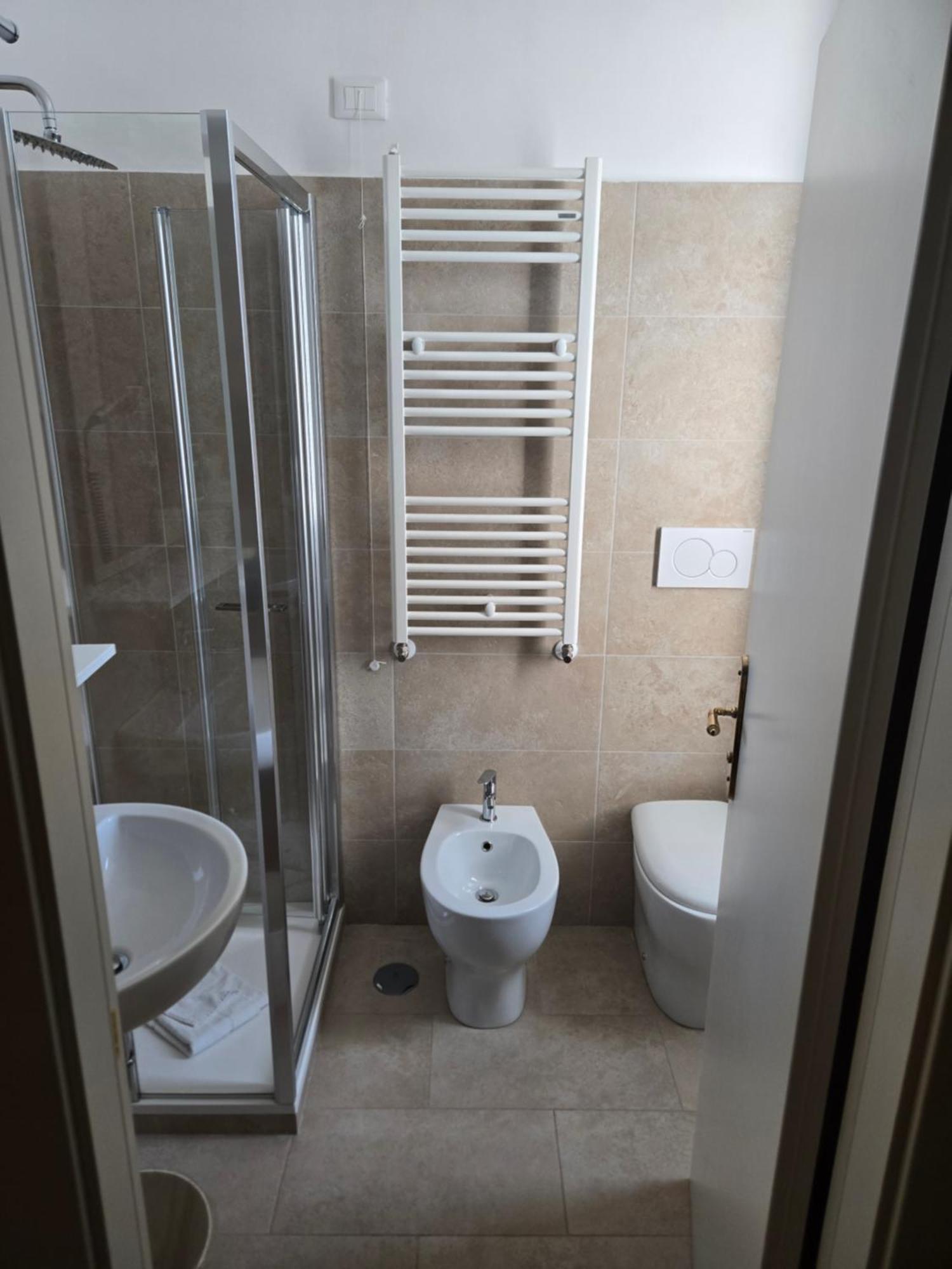 Sourire Hotel Рим Екстериор снимка