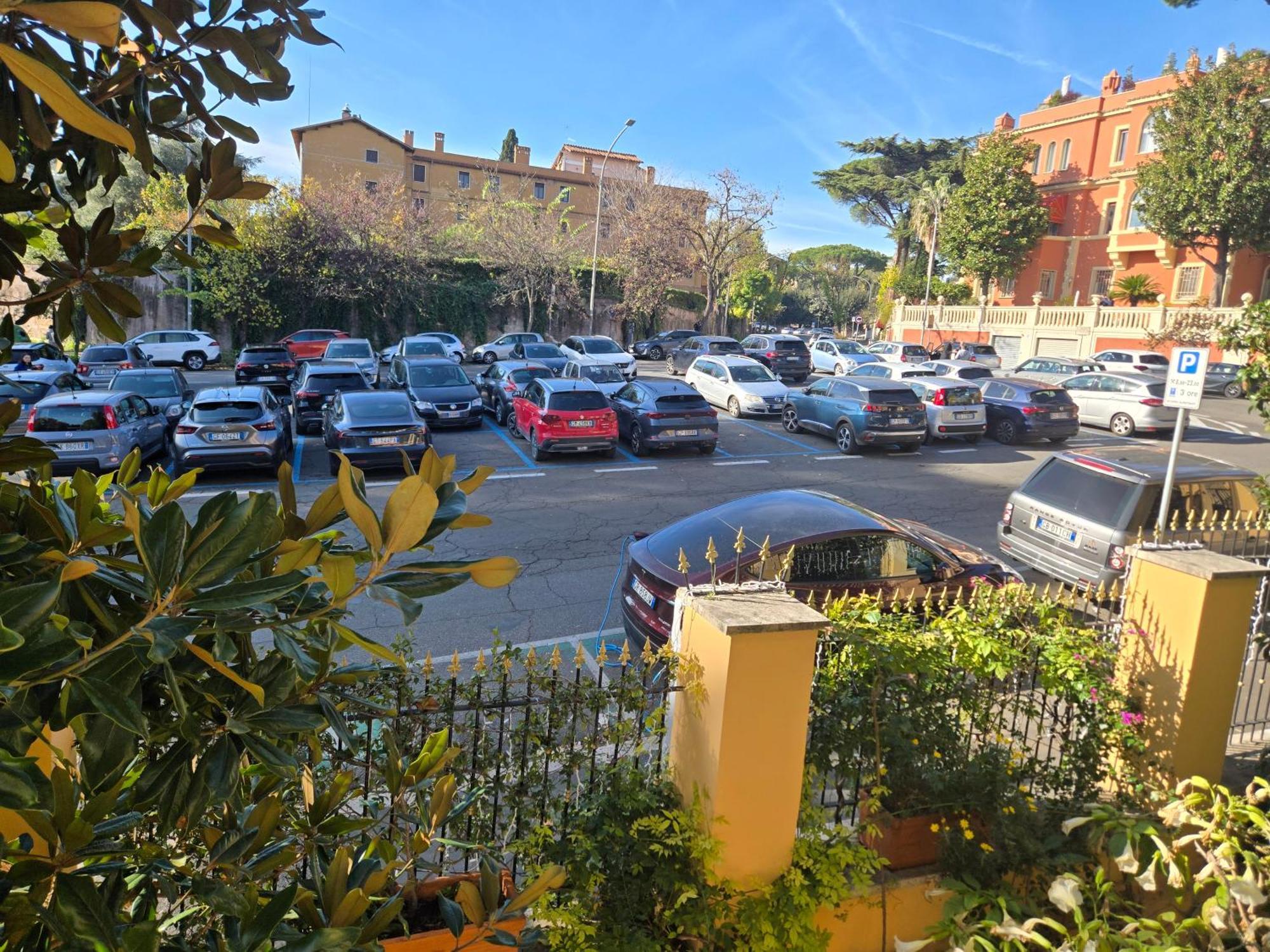 Sourire Hotel Рим Екстериор снимка